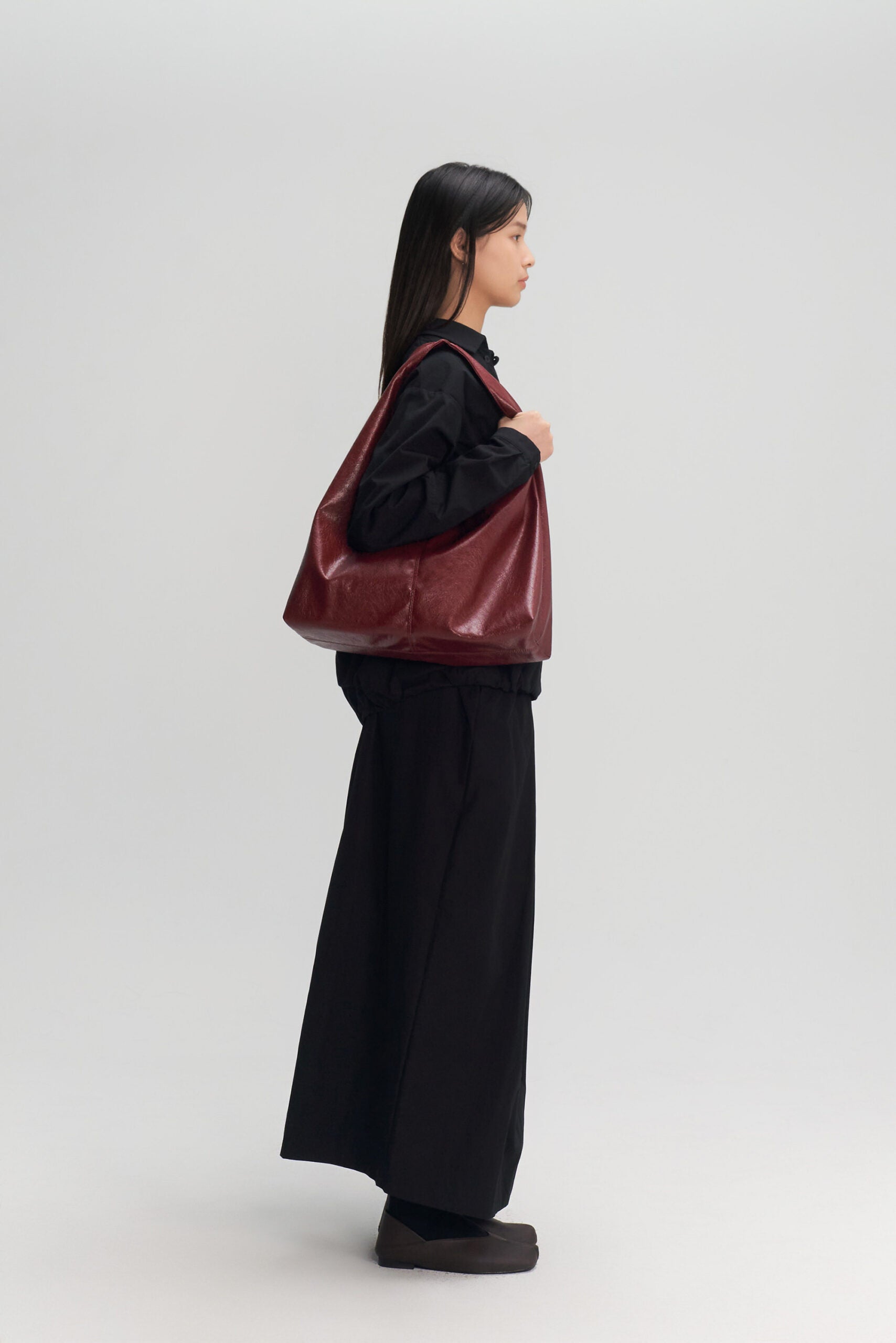 Triangle Leather Tote (Maroon) - BEV C multi label store