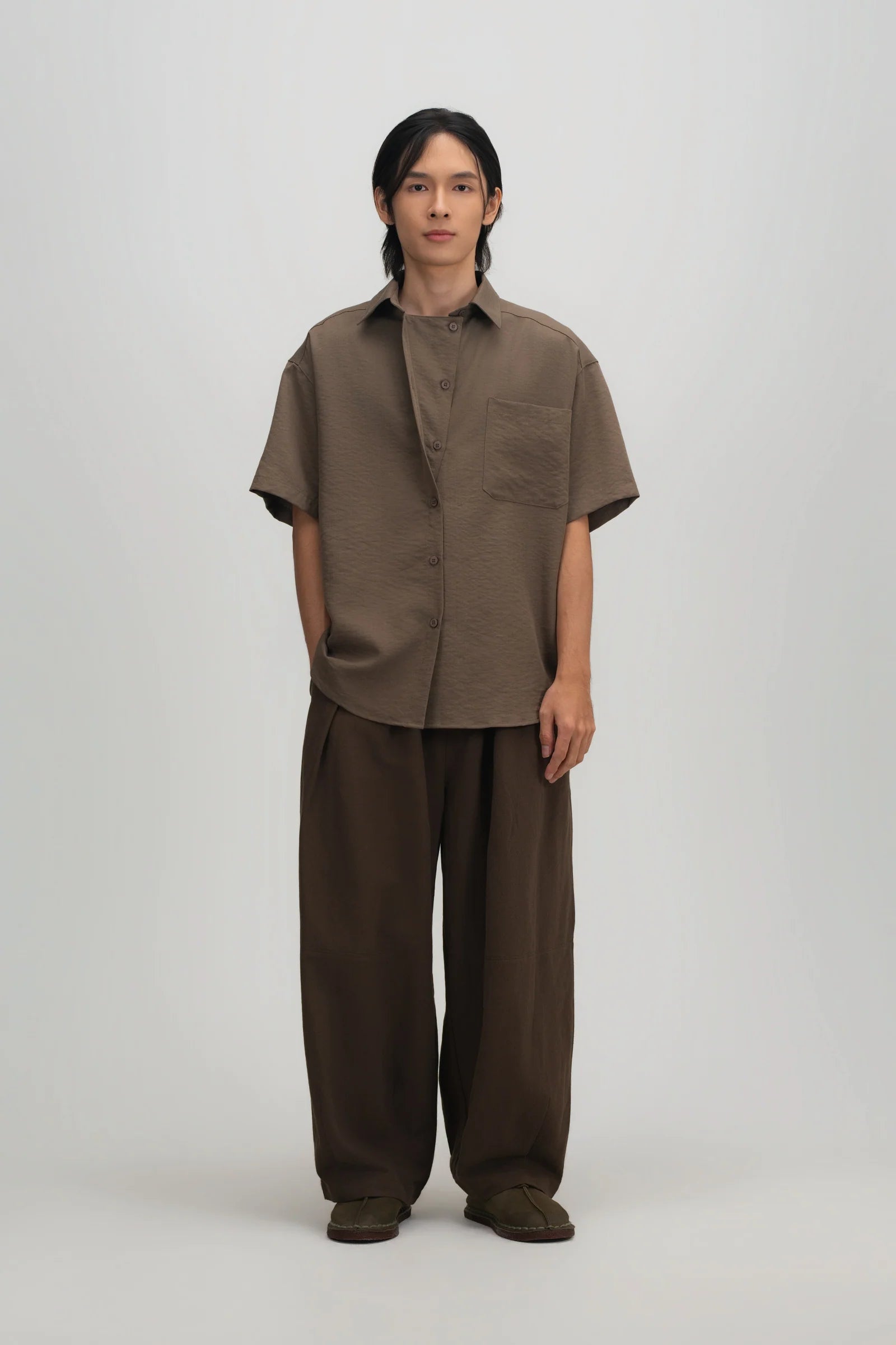 Gender Neutral Drape Neck Short-Sleeve Shirt (Tea) - BEV C multi label store